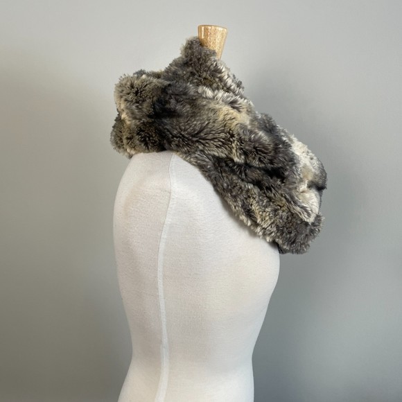 Marbled Faux Fur Reversible Ultra Soft and Cozy Infinity Scarf - Picture 6 of 8